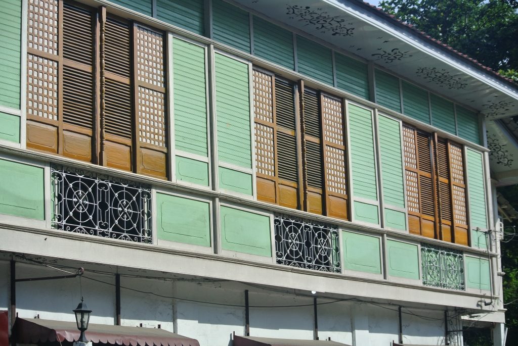 filipino ancestral house capiz sheel windows