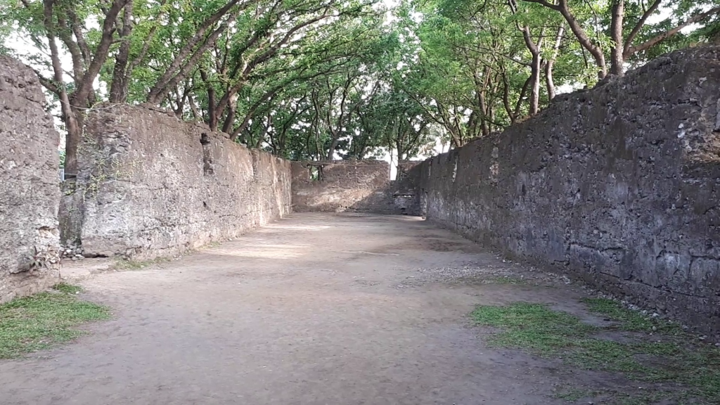 guiob bonbon church ruins in camiguin