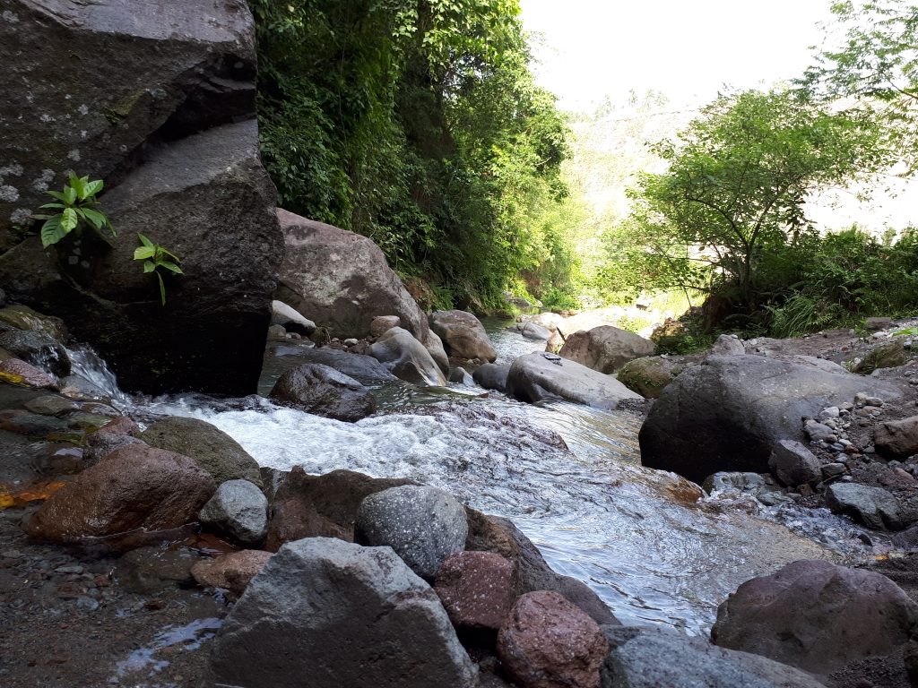 tuasan camiguin water