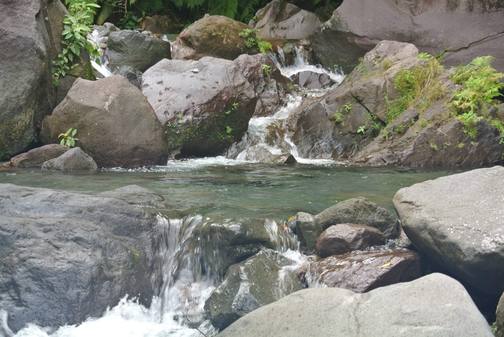 tuasan camiguin water pool