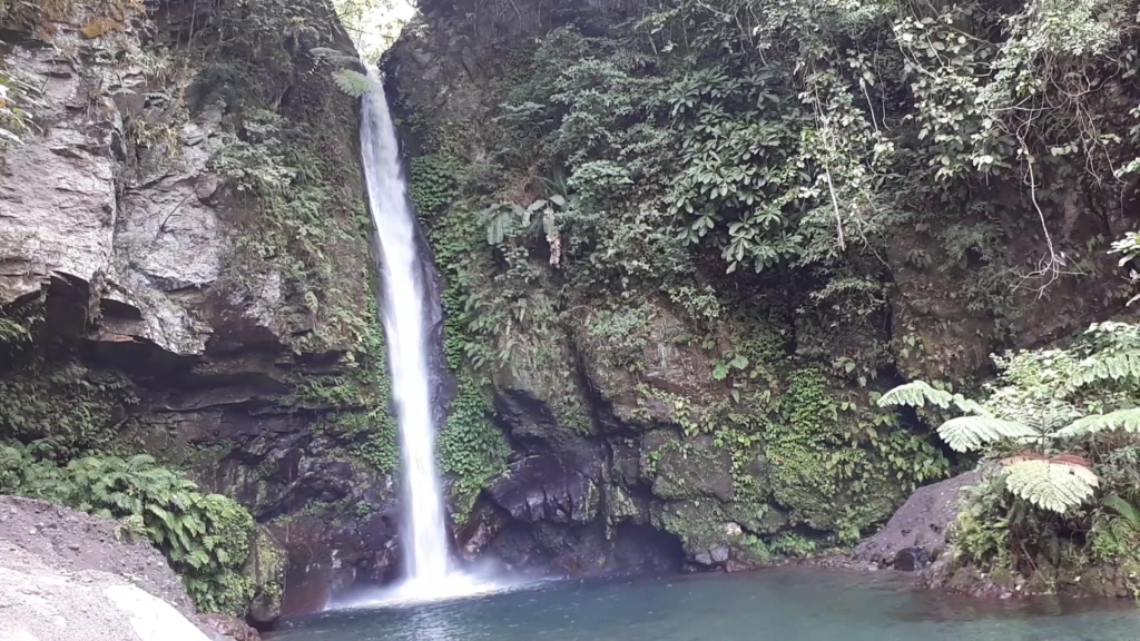 tuasan falls camiguin