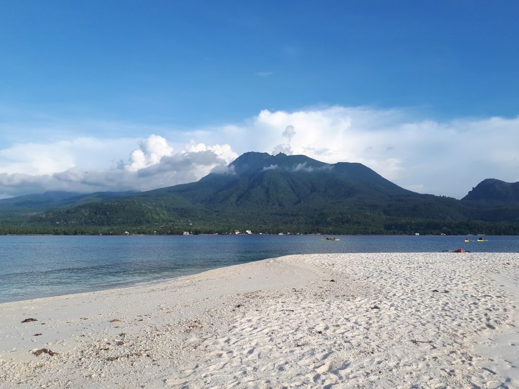 camiguin white island view