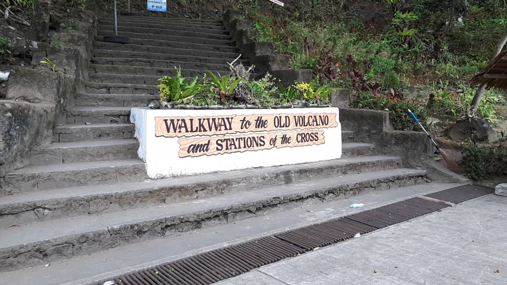 walkway to the old volcano