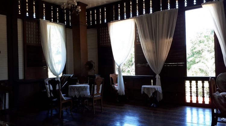 lagbas ancestral house windows