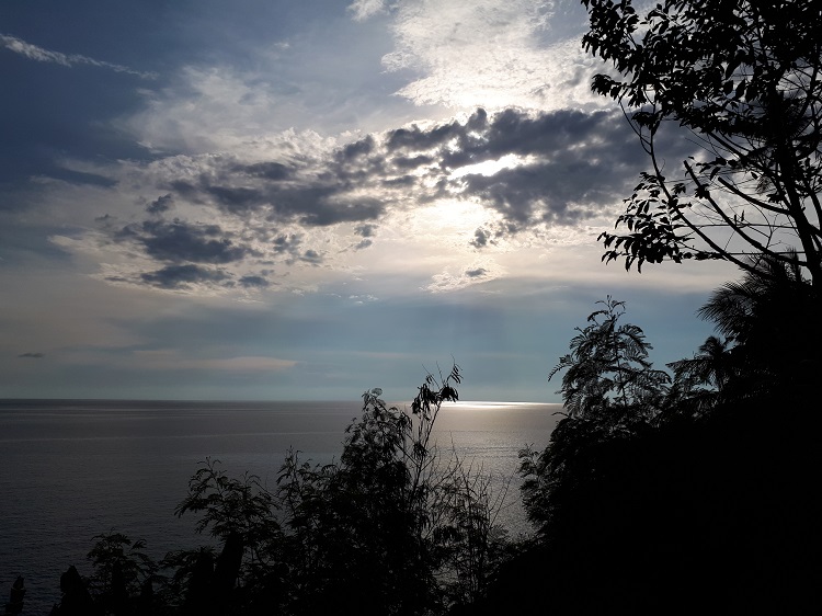 camiguin sunset view of the sea